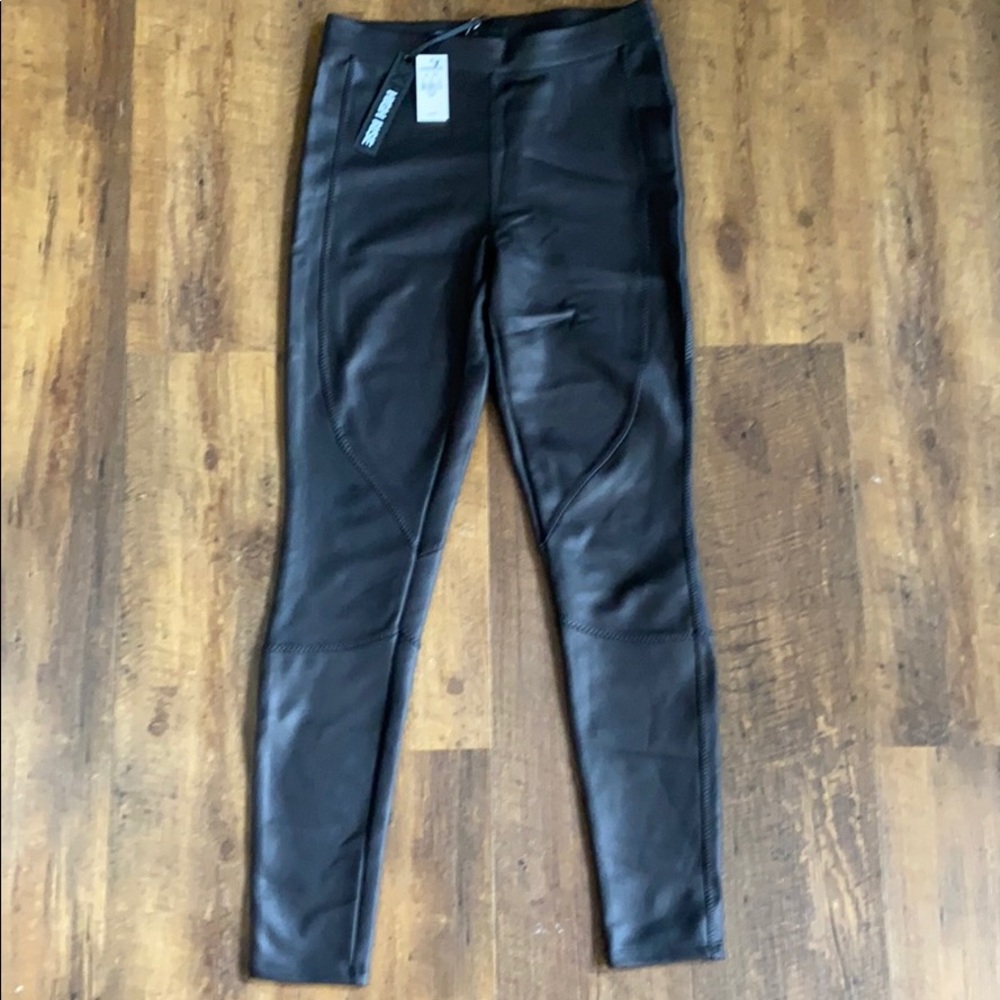 Express Faux Leather Black Leggings Sz S NWT
